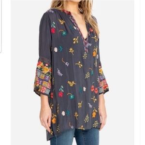 Johnny was Tazanna Tunic Floral Top L